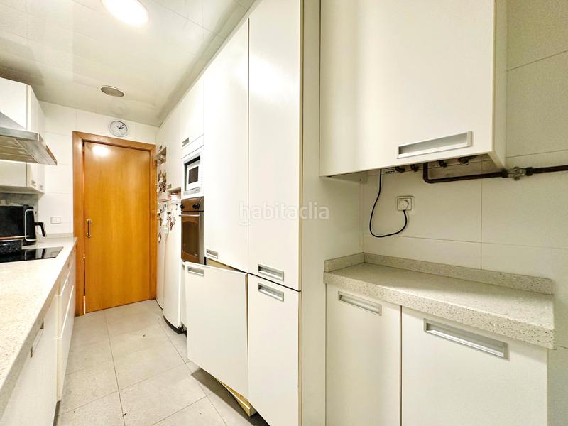 Foto 71cec4c0-8b14-489c-b774-660383a03b23. Etagenwohnung in Guinardó Barcelona