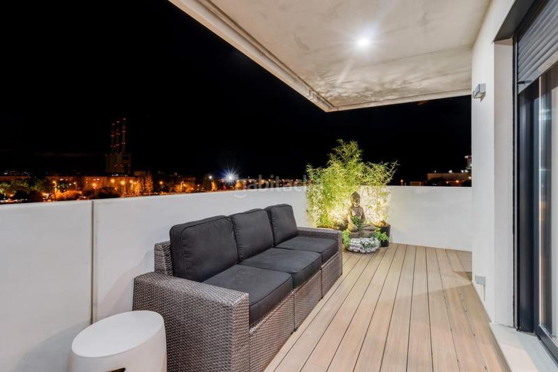 Foto 35ae4242-759b-4263-8866-2b803e35d762. Pis amb calefacció aparcament piscina a La Catalana Sant Adrià de Besòs