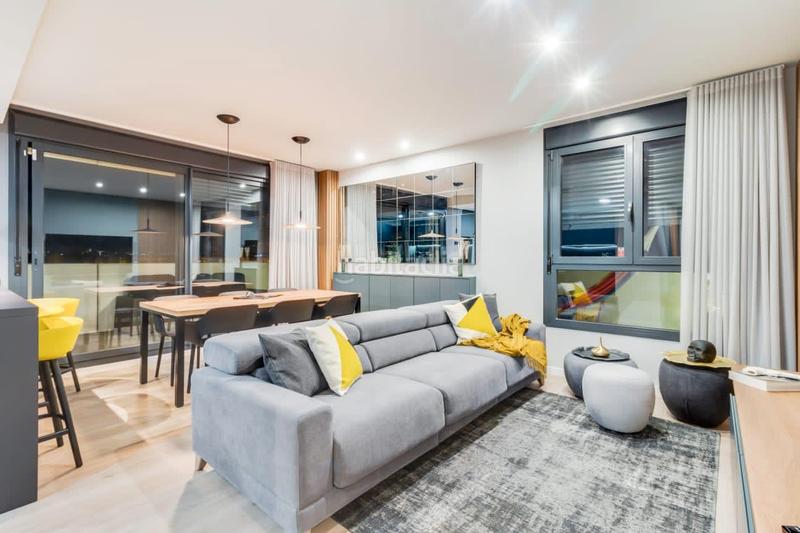 Foto 6c66c08c-cfbc-4c02-988c-909a6a313cae. Pis amb calefacció aparcament piscina a La Catalana Sant Adrià de Besòs