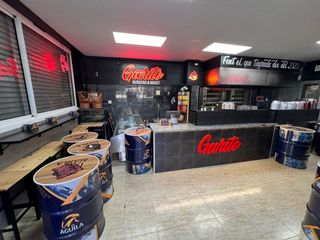 Traspàs Local Comercial a Gorg. Traspaso de hamburguesería y rostissería totalmente equipada jun