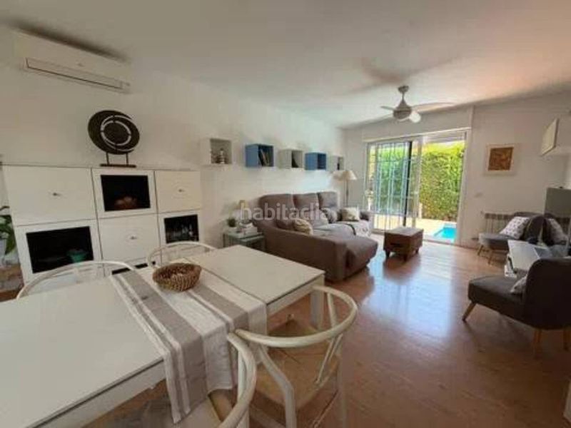 Foto ab541c31-c67c-4652-ac3d-366a7c49a007. Chalet mit heizung parking in Mas de Clariana Cambrils