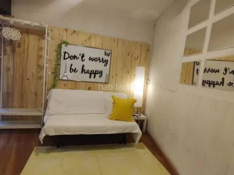 Foto 3724d926-3728-4973-a626-70fe02e28f95. Local comercial a Carmel Barcelona