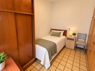 Pis  Carrer del vallespir. Piso en venta en calle del vallespir / les corts