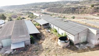Finca rústica a Albagés (L´). En venda  terreny rústic a l’albagés amb diferents construccions