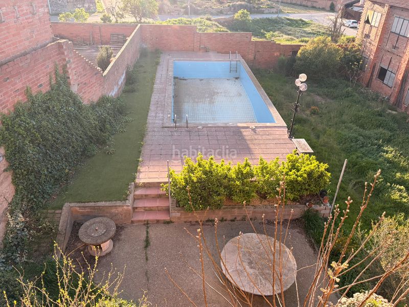 Foto a58c9db9-6ffc-415d-aed0-d65df800ad50. Maison avec cheminée chauffage parking piscine dans Arbeca