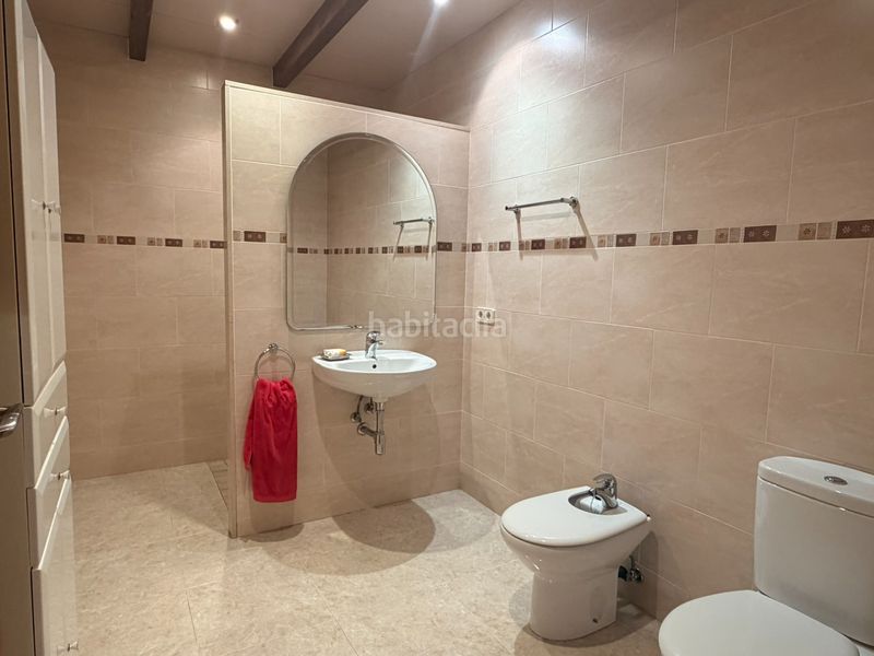 Foto a0729967-642c-4bb5-a5d6-2e59699720e7. Casa amb xemeneia calefacció aparcament a Bellvís