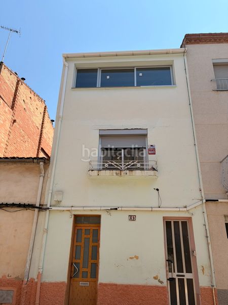Foto ff8efd9c-44cb-4fa7-a901-3c8b05e5187d. Duplex in Borges Blanques (Les)