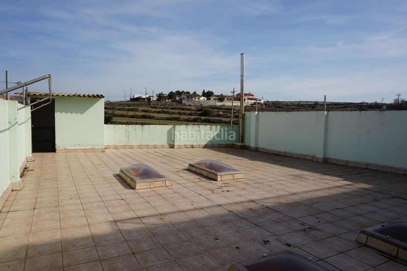 Foto 6f53a154-b042-42d4-9fe0-88358e717a5f. Casa en avinguda de francesc macià 27 en Borges Blanques (Les)