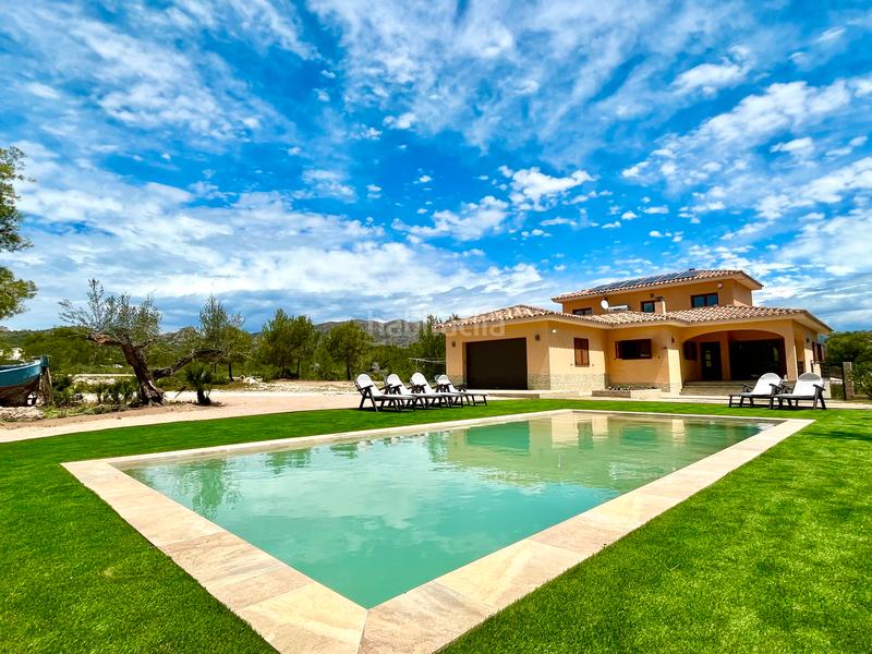 Foto a685ecf7-a653-4634-b5c9-c3c93fcd95f2. Chalet villa violeta en Sant Jordi D´Alfama Ametlla de Mar (L´)