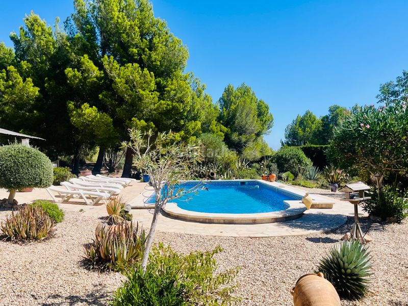 Foto e0a5f5af-5c7a-4f86-85f2-9a26020b4d16. Xalet amb xemeneia aparcament piscina a Sant Jordi D´Alfama Ametlla de Mar (L´)