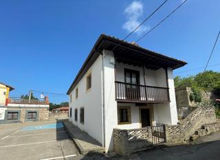 Maison  Barrio ruiloba-iglesia. Casa independiete para rehabilitar en el b de la iglesia  ruilob
