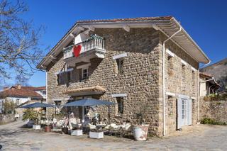 Maison  Selores. Casa de piedra en selores