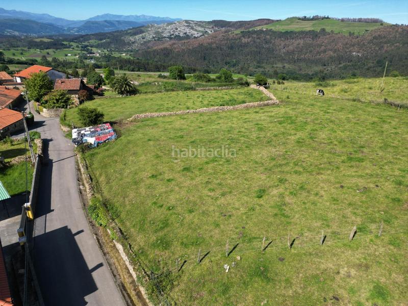 Foto 4082177b-4084-4fce-98cb-09411af056c0. Terreny residencial a Alfoz de Lloredo