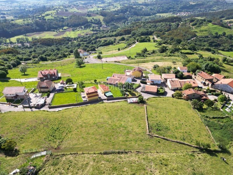 Foto be097efe-2c68-4718-96ba-b728b967ed56. Terreny residencial a Alfoz de Lloredo