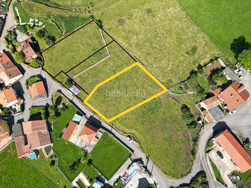 Foto e8ea0d65-3abb-40d2-addd-d54606eb43df. Terreny residencial a Alfoz de Lloredo