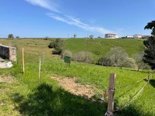 Terreny residencial a Udías. Parcela urbana en la hayuela  udias
