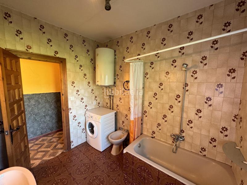 Foto 5a59fe1f-a638-44ca-bc59-b29aa9023b69. Casa  para rehabilitar con amplio terreno urbano en oreña en Alfoz de Lloredo