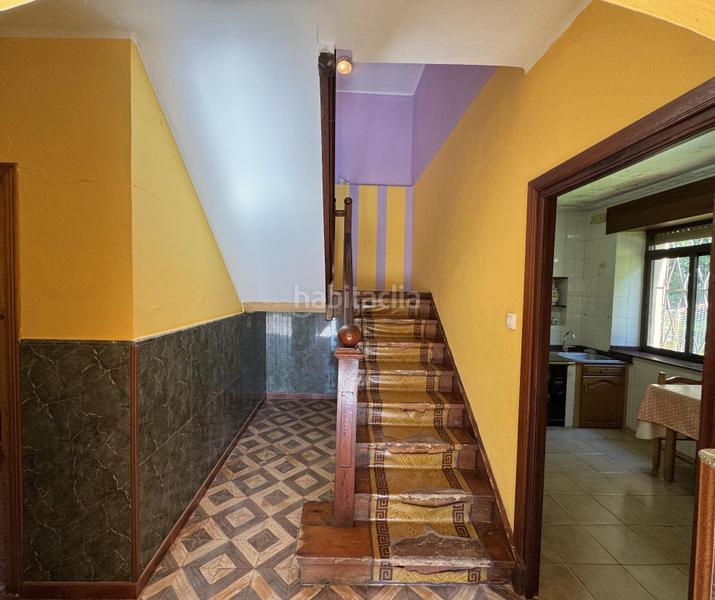 Foto 6c212511-ef78-403a-8e95-6255e1de4e41. Casa  para rehabilitar con amplio terreno urbano en oreña en Alfoz de Lloredo