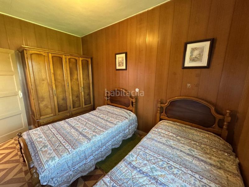 Foto 95343d05-529d-44cc-b1c8-b2e533e4dd7c. Casa  para rehabilitar con amplio terreno urbano en oreña en Alfoz de Lloredo