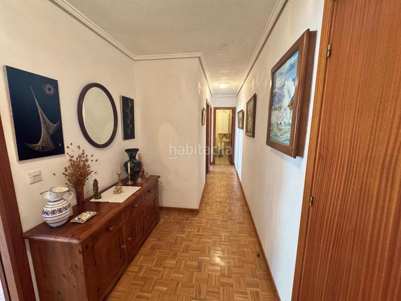Foto e187ed02-ce7d-496c-b373-13f740c4b2cb. Pis a Comillas