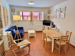 Apartament  Estrada (de). Bonito apartamento en urbanizacion las martas  comillas.