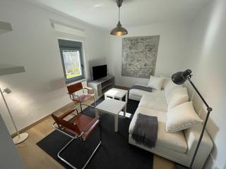 Casa a La herreria 27. Bonita casa rehabilitada con amplia zona exterior y bungaló inde