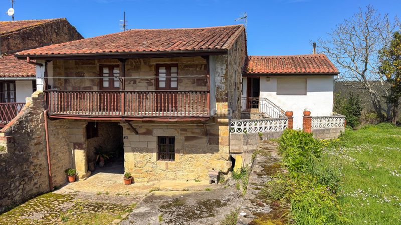 Foto ca43e8db-7a61-49c1-b1f8-e01aefa948d0. Casa a cueto (el) 21 a Comillas