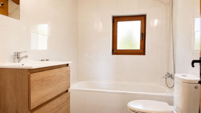 Foto 8549d438-d57c-424b-8011-b5ee9ebc2635. Casa amb calefacció aparcament a Ruiloba