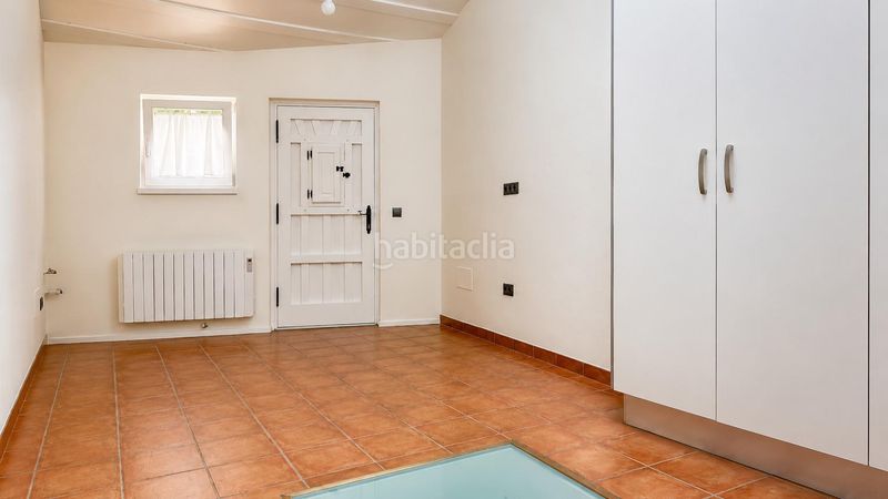 Foto 1049474a-c667-4826-a116-fcad4e8a2c21. Casa amb calefacció aparcament a Comillas