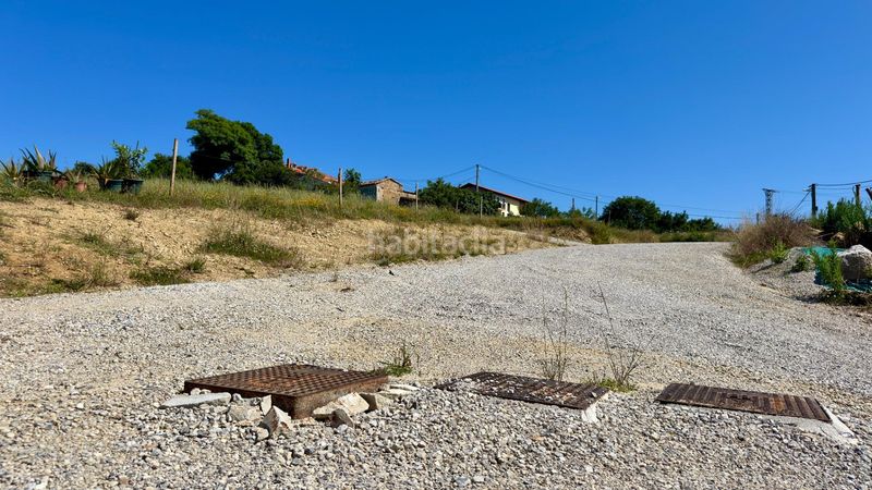 Foto e05053c7-d2b7-4ea5-b028-2d786c54f7e2. Terreno residenziale in fresnedo 17 in Alfoz de Lloredo