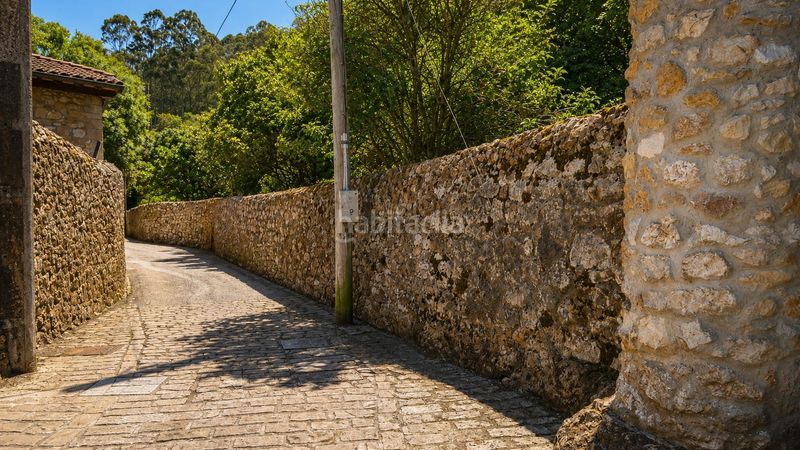 Foto f7828323-4ad2-446e-880b-78ced6764c77. Casa a barrio la acebosa 38 a Alfoz de Lloredo