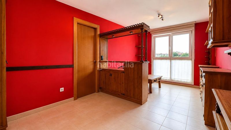 Foto b08f188e-c6e7-4fda-bfc8-8e40793496cb. Apartament amb calefacció aparcament a Comillas