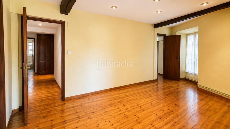 Foto b61044f8-1ee8-4b02-bf95-e3f5de7f8c18. Pis a corro san pedro 7 a Comillas