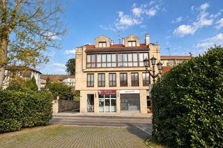 Piccolo appartamento in Comillas. Apartamento con garaje en el centro de comillas