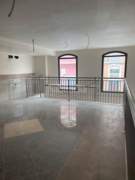 Foto 4a0138c5-53ee-4020-8716-480b4e072e57. Edificio in Centro Melilla