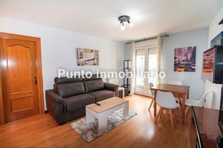 Location Appartement  Calle de teresa gil. Centro. teresa gil. apartamento amueblado