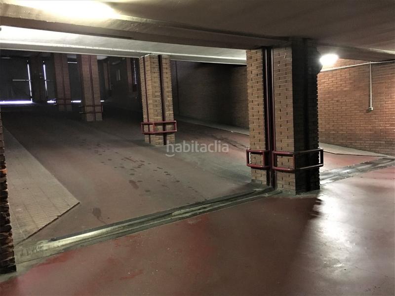 Foto 80002756-dd58-40a5-bd6f-8e1330a84baa. Aparcament cotxe a calle estadio 9 a Plaza de Toros Valladolid