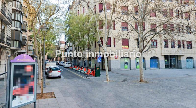 Foto b0fc41f4-27d4-41a8-ba65-24bb7ae0a073. Affitto locale commerciale in plaza de san miguel 4 in Valladolid