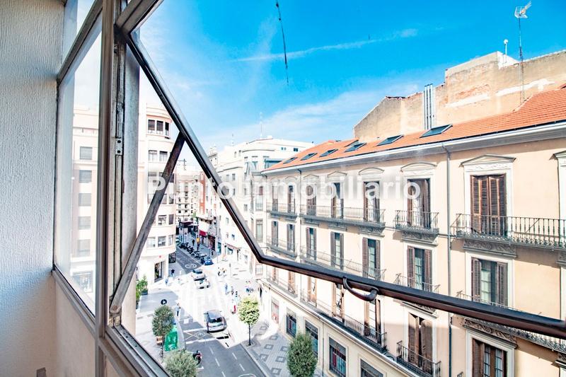 Foto 322a96c9-0c53-44ba-a9fc-8b95a547bb18. Bureau avec chauffage dans Centro Valladolid