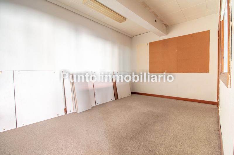 Foto 353c8327-9da5-41d3-995c-aca10bc3126c. Bureau avec chauffage dans Centro Valladolid