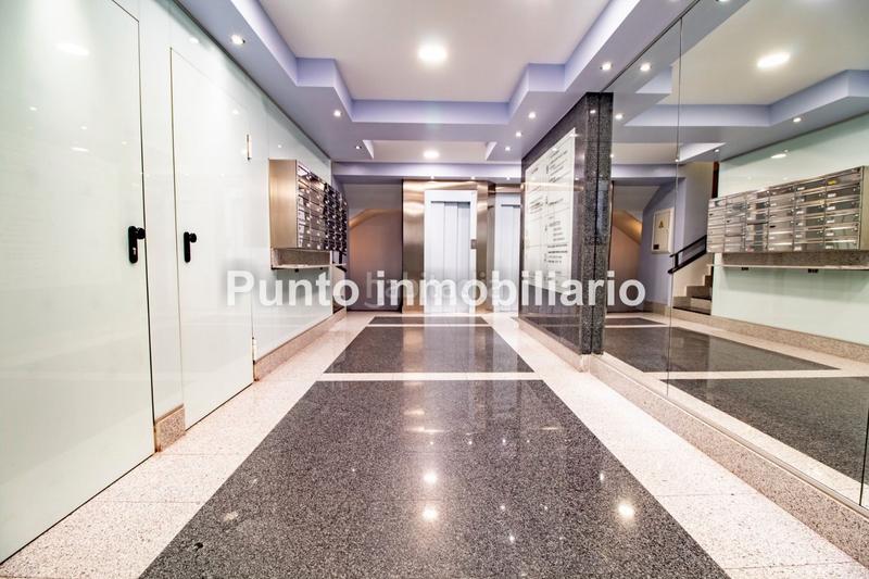 Foto d15cdd87-b492-4532-ae87-241046bfba55. Bureau avec chauffage dans Centro Valladolid