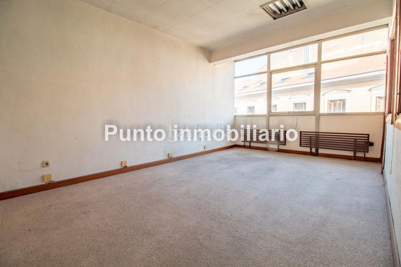 Foto d37011c7-83a8-44be-8541-5788517cf977. Bureau avec chauffage dans Centro Valladolid