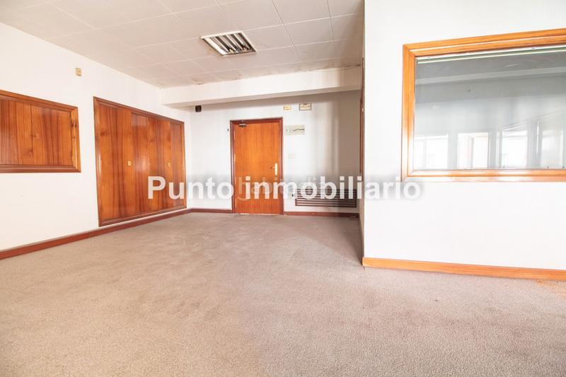 Foto f9aa7884-82df-4a52-8af2-9f05c9741518. Bureau avec chauffage dans Centro Valladolid