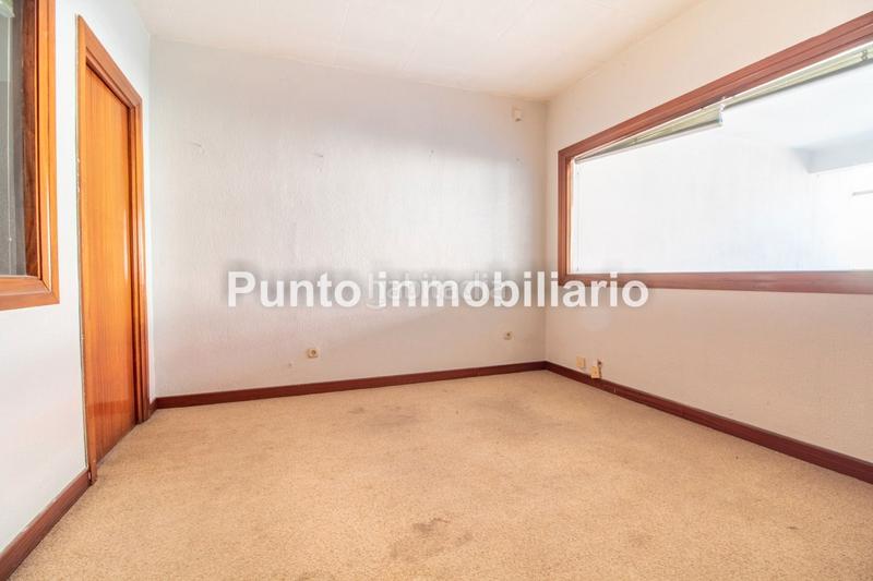 Foto ff2af052-aa14-4361-b8b4-a9247294ef33. Bureau avec chauffage dans Centro Valladolid