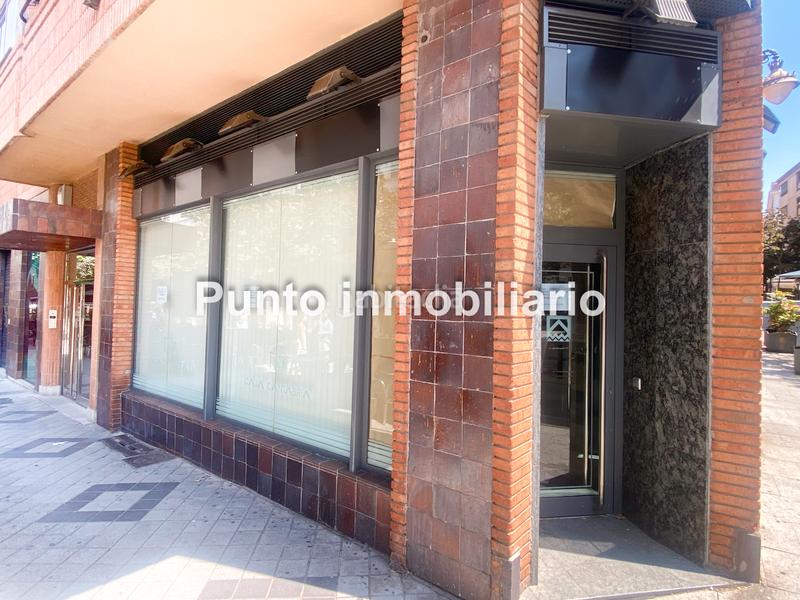 Foto d8a47c07-f49f-41fa-a1ce-ed42c3ab7a66. Alquiler local comercial en calle san lorenzo 16 Centro, local en alquiler instalado calle san lorenzo en Valladolid