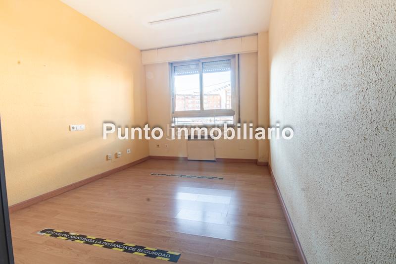 Foto 9a0431ac-c485-4386-a8bb-8f44d2328eaf. Etagenwohnung mit heizung in Caño Argales Valladolid