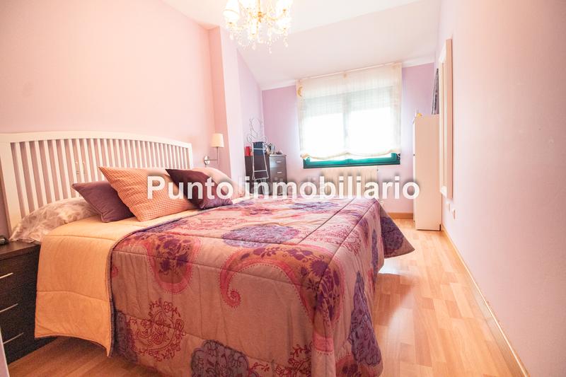 Foto dc66fb5b-32be-4915-8e73-8f46e663d1e2. Pis amb calefacció aparcament a Villanubla