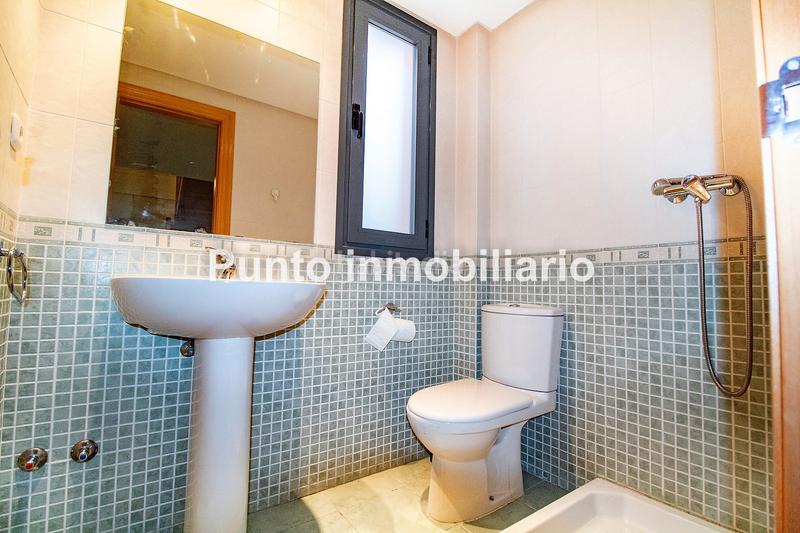 Foto 615b5910-3ee8-4e16-8a22-2aac7c201d79. Xalet amb calefacció aparcament a La Victoria - Puente Jardín Valladolid