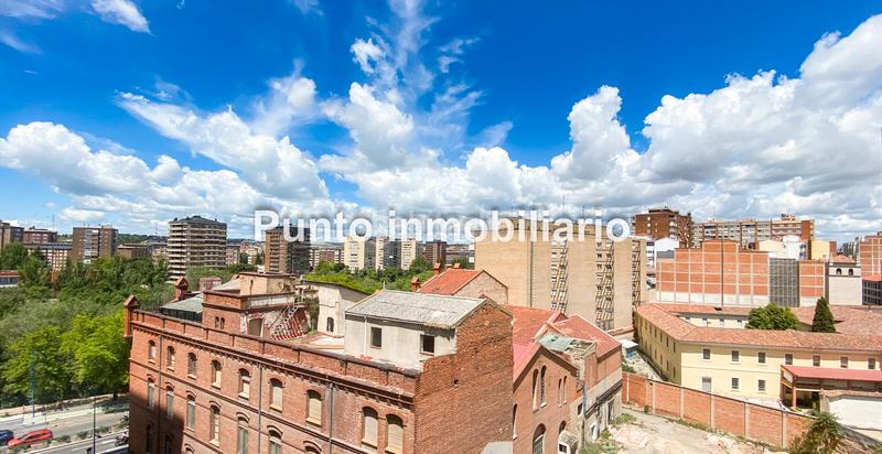 Foto 4b8171a4-6b31-4b4c-874a-be5826bd577f. Appartamento con riscaldamento parcheggio in Centro Valladolid