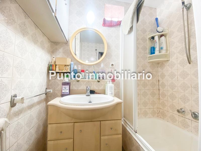 Foto d57435a2-1f30-4b98-82cb-d82474f6519a. Flat with heating parking in Centro Valladolid